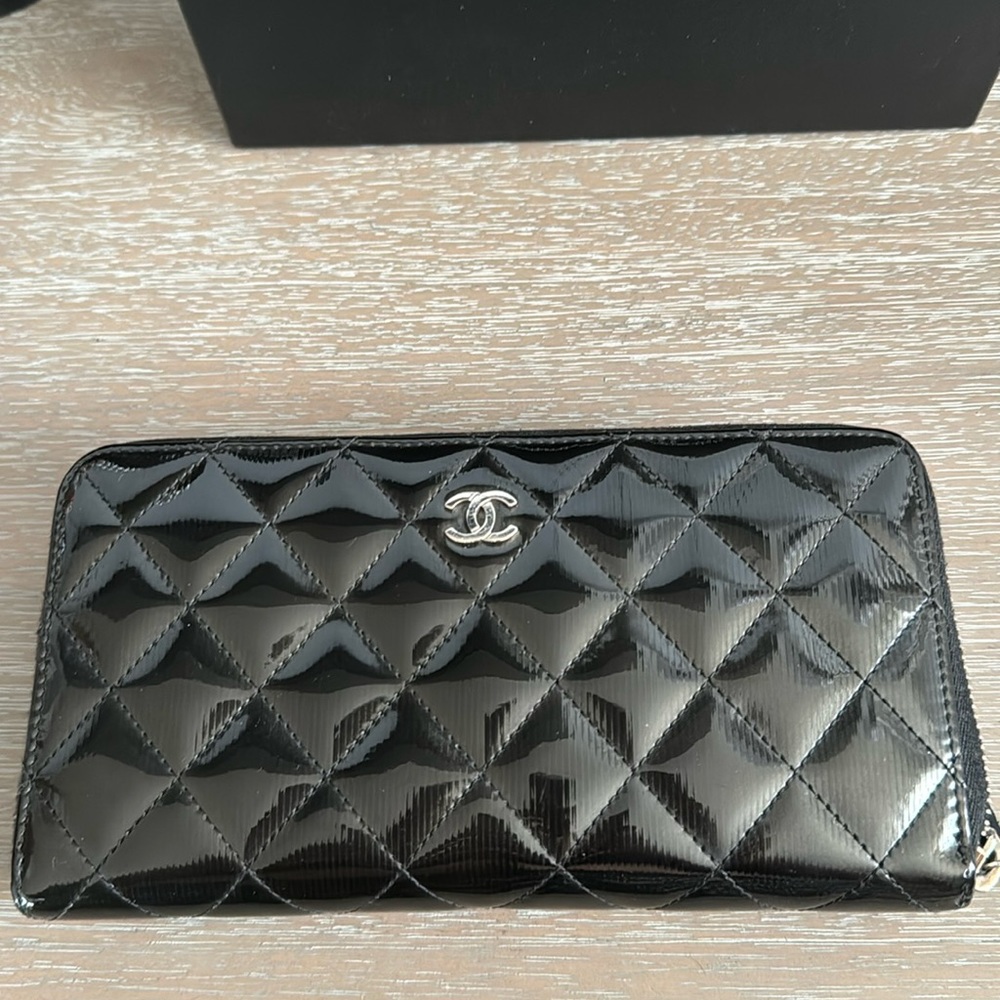Chanel Black Quilted Patent Leather Wallet